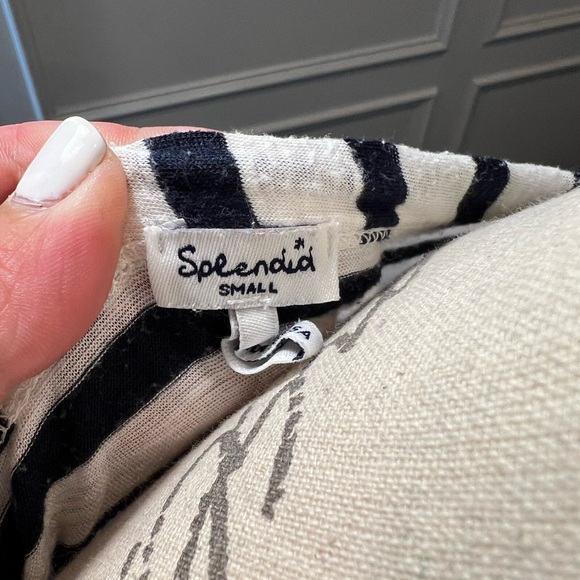 Black and white striped TShirt - Picture 3 of 3